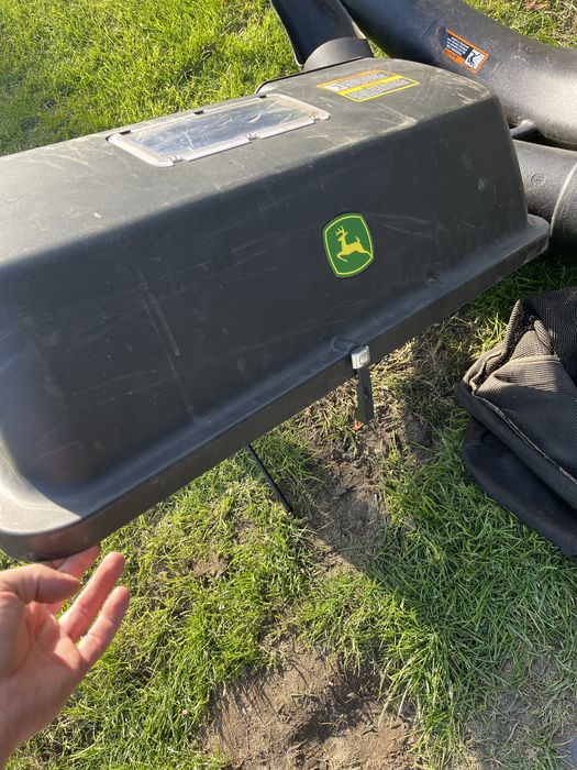 Kosz na trawe kosiarka traktorek John Deere 48 / 42 cali