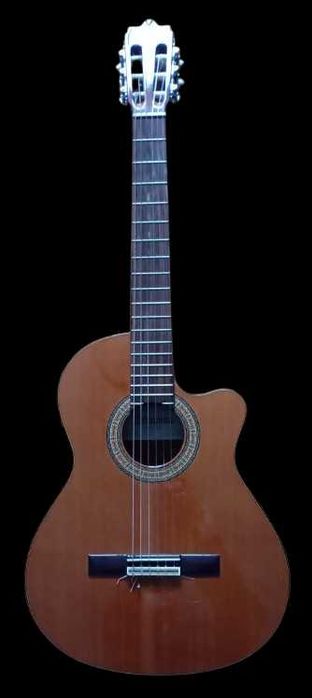 Guitarra Clássica "Alhambra" Eletrificada - Viola