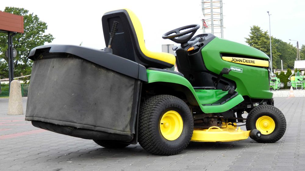 Traktor kosiarka John Deere X300R Kawasaki 2 Cylindry (230601.5) Baras