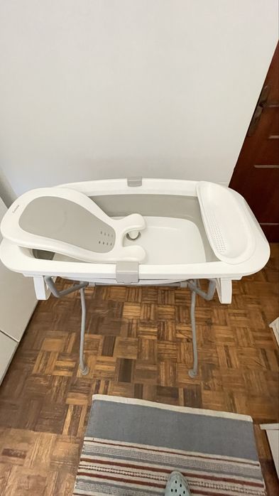 Banheira bebe com suporte