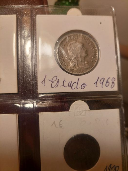 Moedas:lote 20 peças diversas