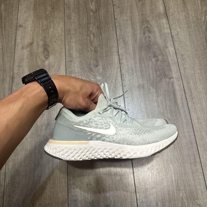 nike react жіночі кросівки оригінал