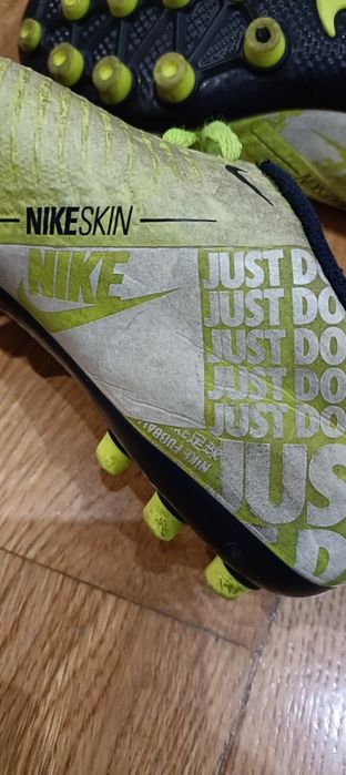 Chuteira Nike infantil