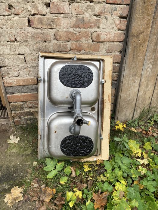 Мийка на кухню двойна