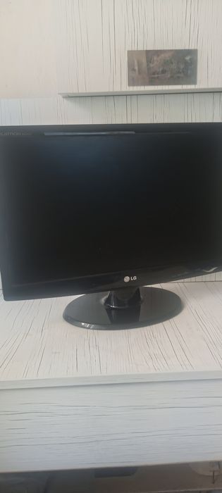 Системный блок и монитор LG