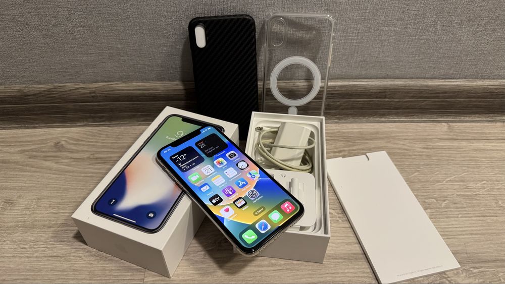 Iphone X 256gb акб 80% белый