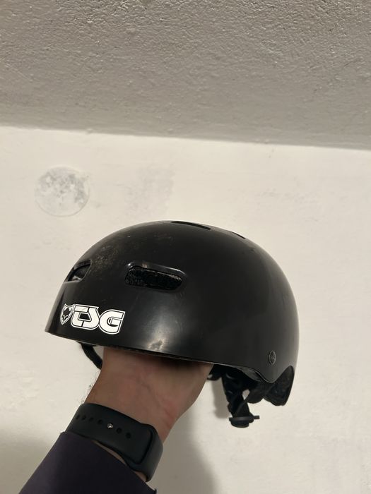 Kask tsg na hulajnoge, rolki
