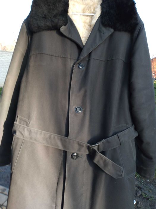 Натуральный чёрный покрытый овчинный тулуп/ кожух -2шт.  р52-54