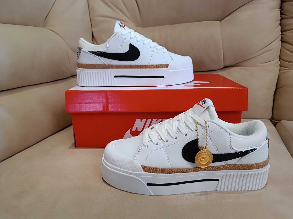 Жіночі кросівки Nike sb (Шкіра)