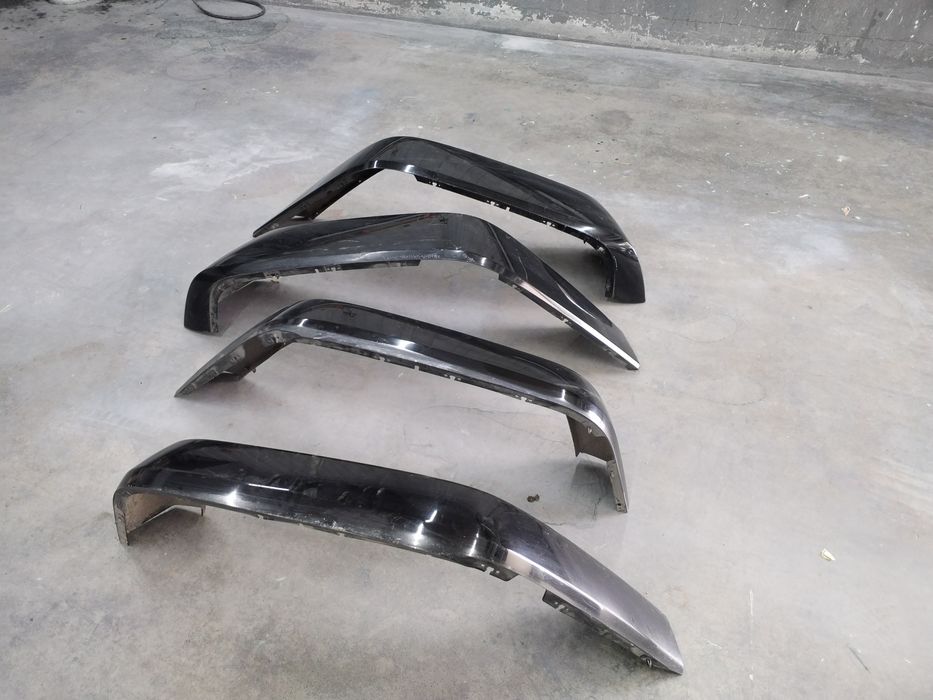 alargador/moldura de para-lama traseiro  e frente  Jeep Wrangler JK (2007-2018), preto.