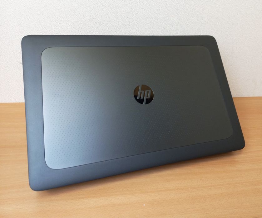 Игровой ноутбук HP Zbook 17 FHD IPS G3 i7-6820HQ/16/500/M1000M