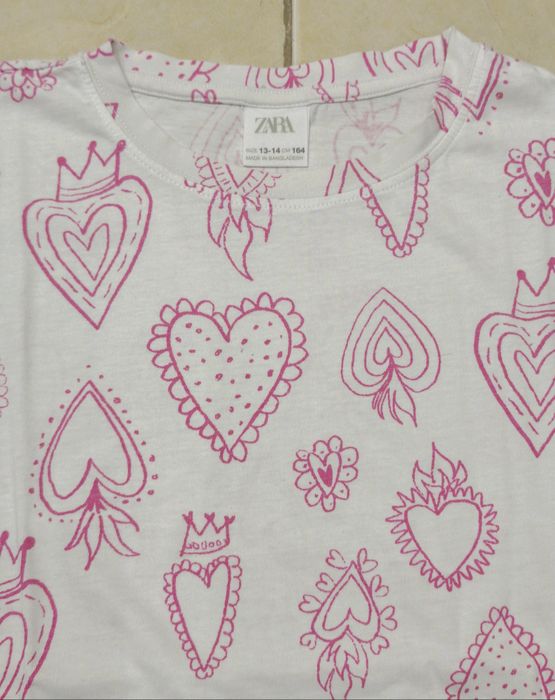 T-shirt Corações da Zara