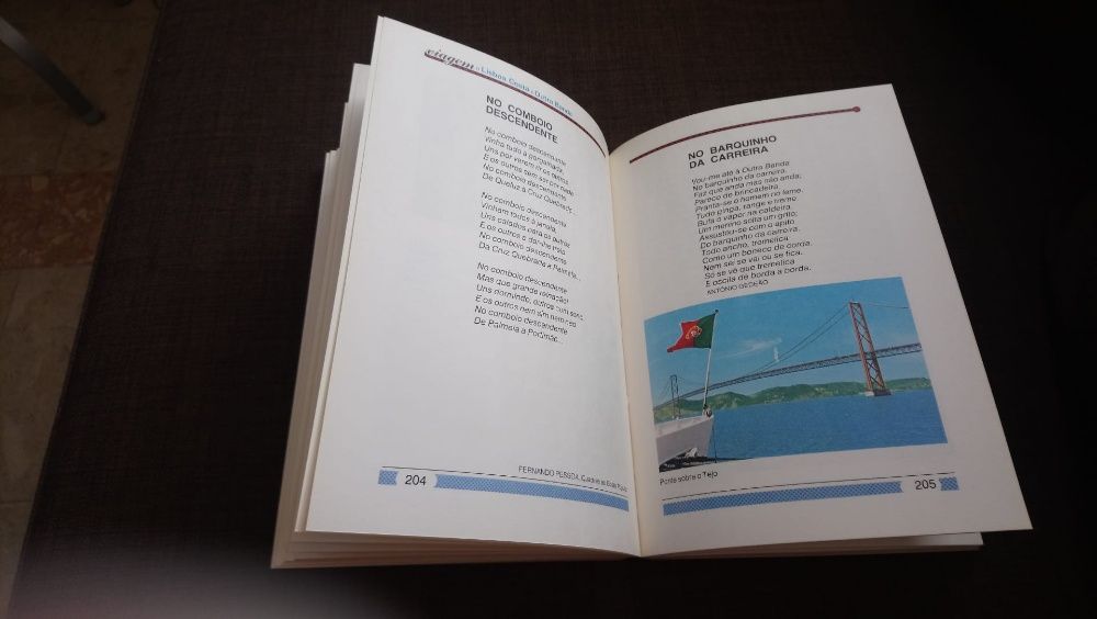 Livro "Textos e Imagens de Portugal"