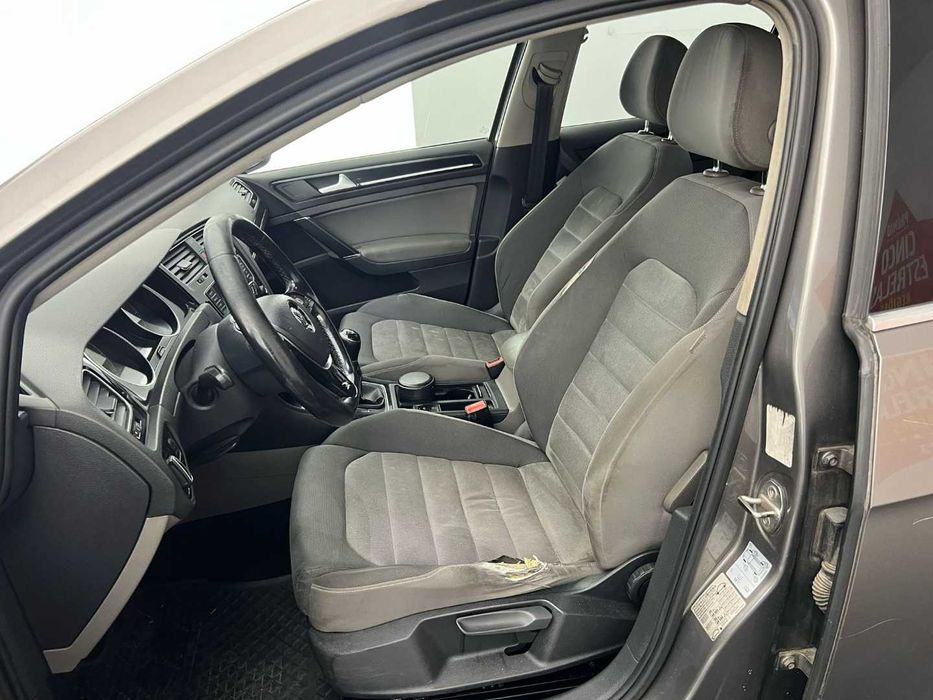 VW GOLF VARIANT 1.6 TDI