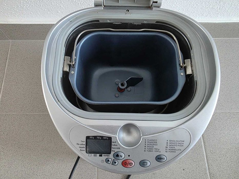 Máquina de fazer pão