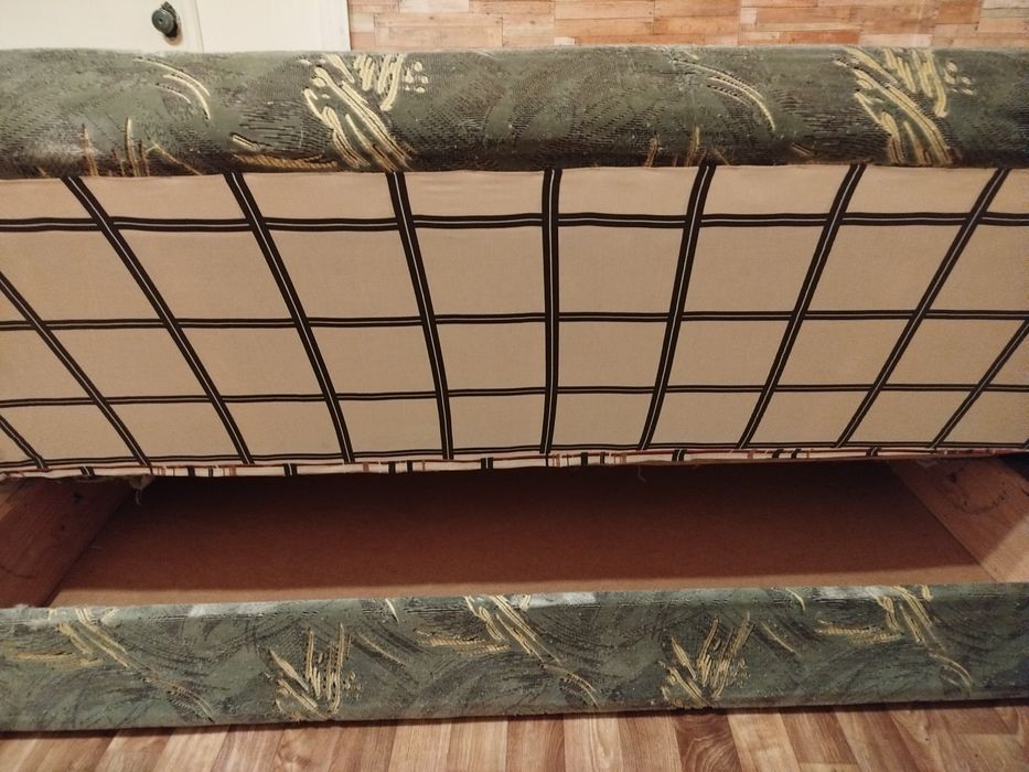 Продам диван книжку. Доставка