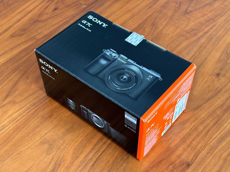 NOVA Câmara SONY Alpha a7C Silver + FE 28-60mm f/4-5.6