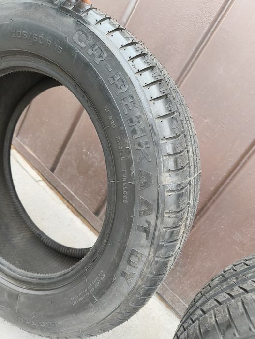 Шини нові 205/60 R16
