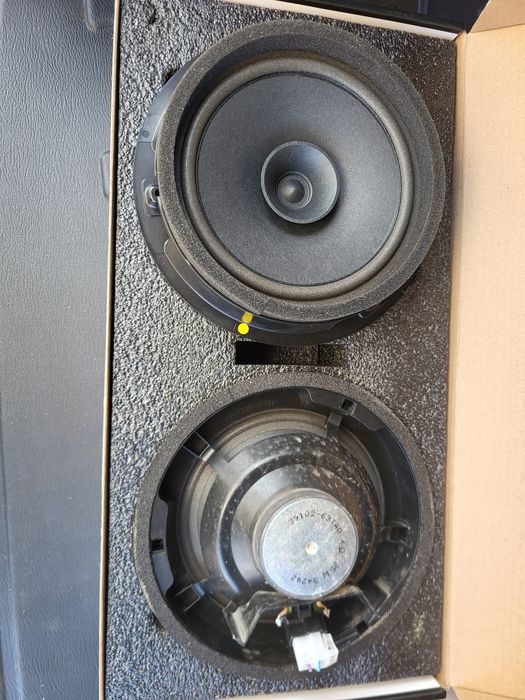 Оригінальна акустика (колонки) Suzuki Vitara