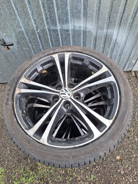 Koła letnie VAG R18 VW Skoda Audi Seat