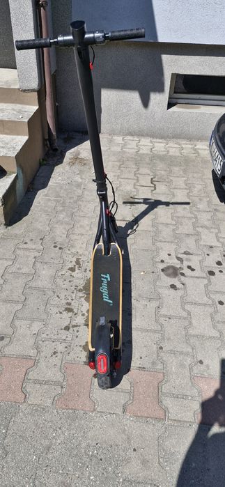 Hulajnoga elektryczna