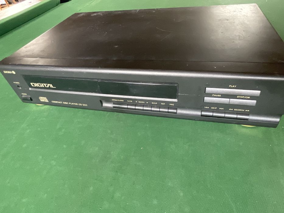 Diora odtwarzacz CD 502