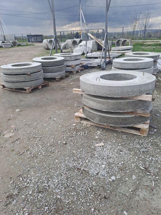 Кільця каналізаційні криничні труби на переїзд