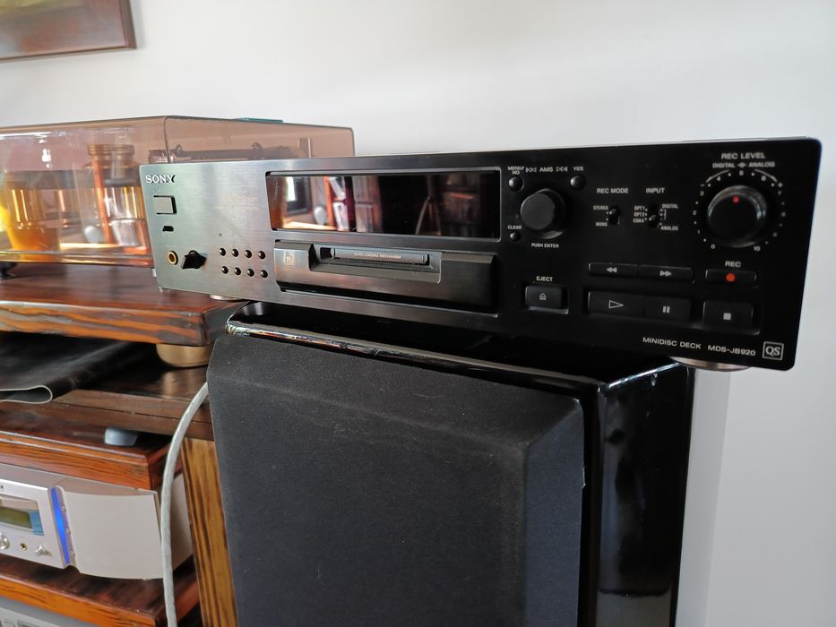 Sony Minidisk   MDS JB920