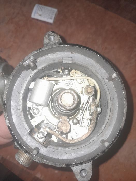 Трамблер газ 66 контактний