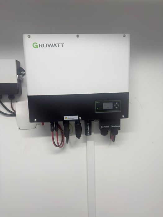 Inversor Hibrido Growatt SPH 6000 + Growatt ATS-S