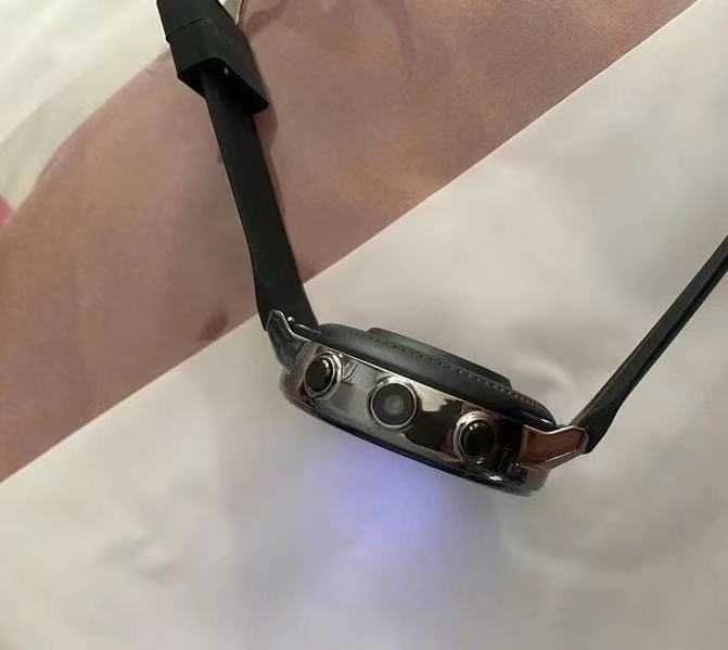 Smartwatch with Android OS64550224752386121