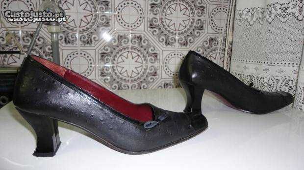 Sapatos de senhora em pele preto Maferley