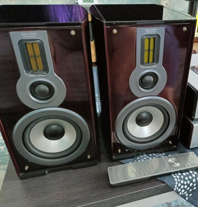 Sprzedam Pilot Philips MCD 908