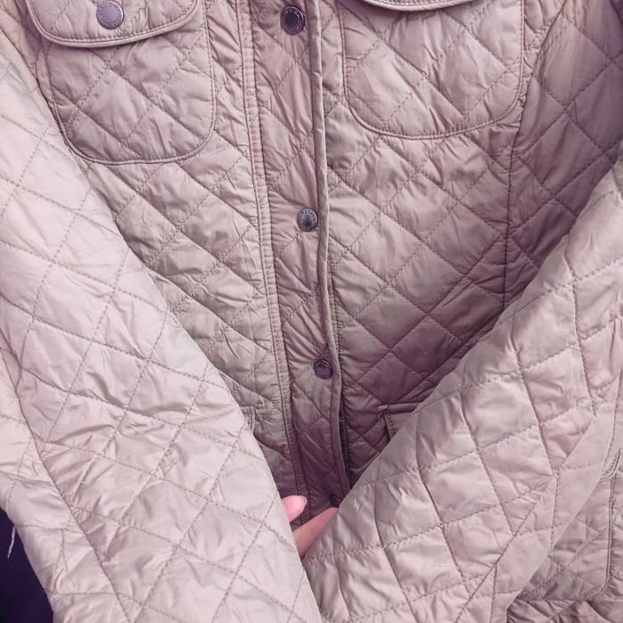 Куртка весняна від фірми FERAUD