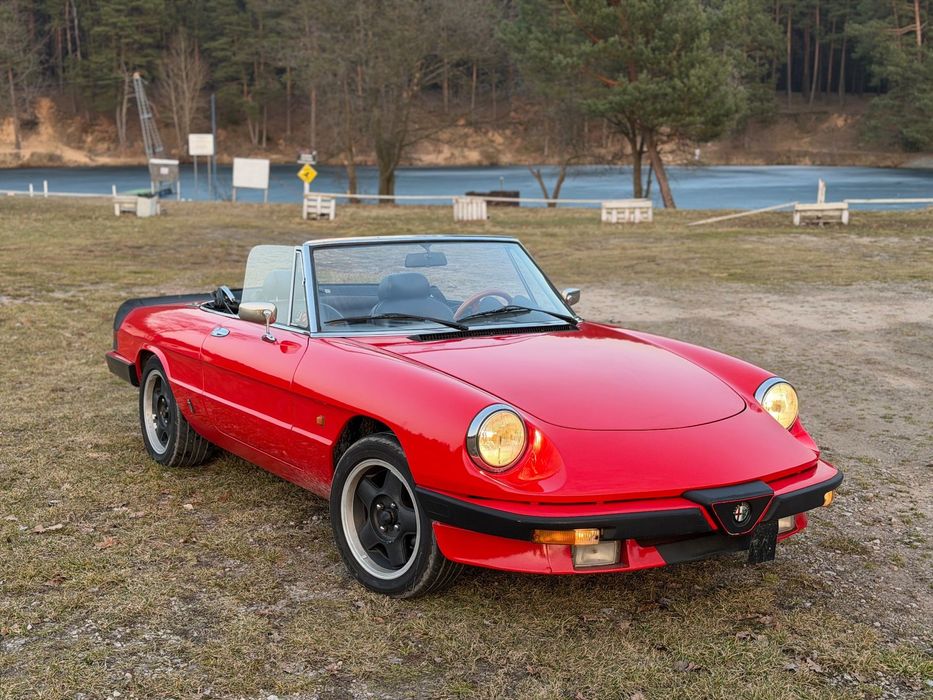 Alfa Romeo Spider Alfa Romeo Spider 1985 | Klasyk | Sprawny | Zarejestrowany | Manual |