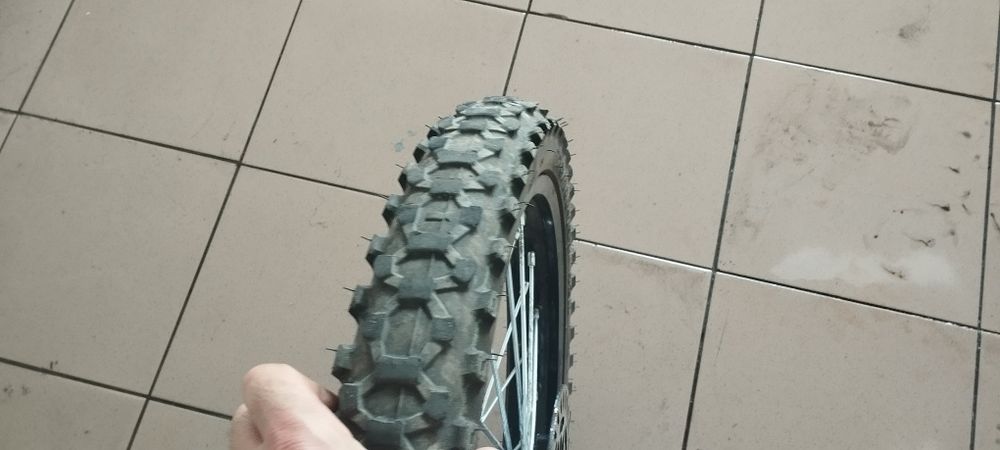 Передний 19 мото  диск в сборе