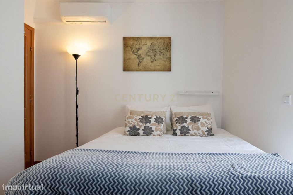 T1 com 30 m² no Sítio da Nazaré, totalmente equipado, com 1 quarto e 1
