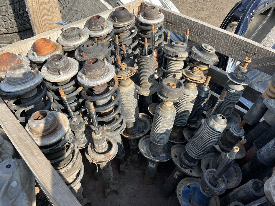 Стойка, амортизатор. Стійка передня. Задня ліва права задняя передняя