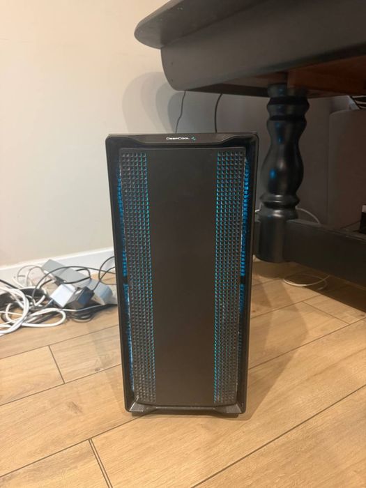 Sprzedam kompletny komputer gamingowy + monitor 180Hz + słuchawki