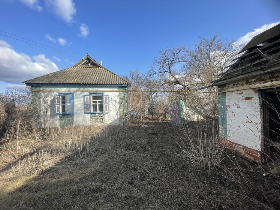 Продам 2- ва будинки , або обмін на авто)