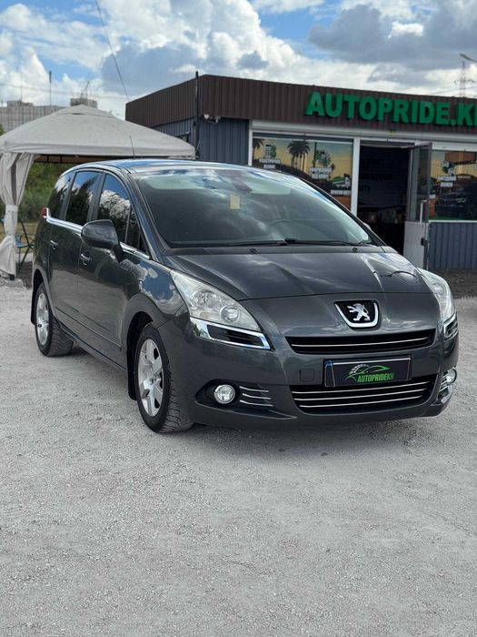 Peugeot 5008 1.6 бензин 2010р. є обмін (Перший внесок від 20%)