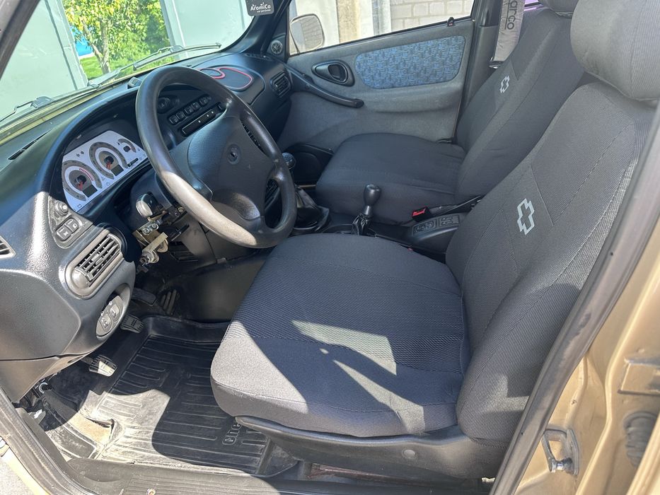 Chevrolet Niva 1.7 GLS