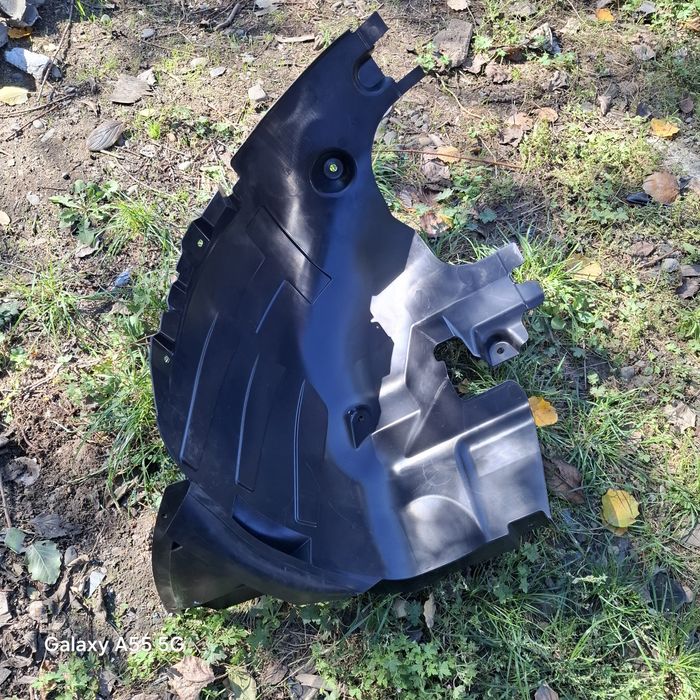 Підкрильник лівий передній sprinter 907