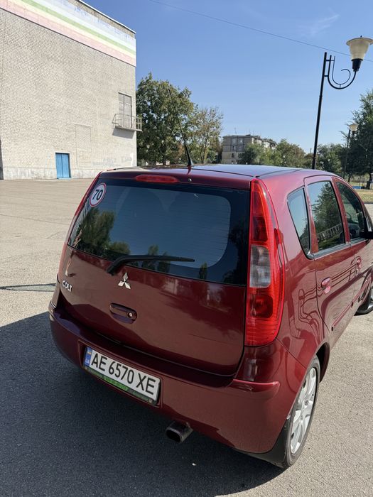Mitsubishi Colt 2005 рік