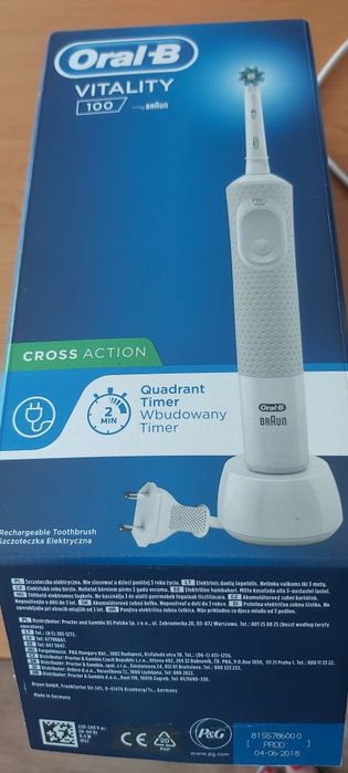 Elektryczna szczoteczka do zębów Oral-B +końcówka do szczoteczki