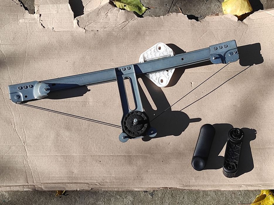 Склопідйомник логан