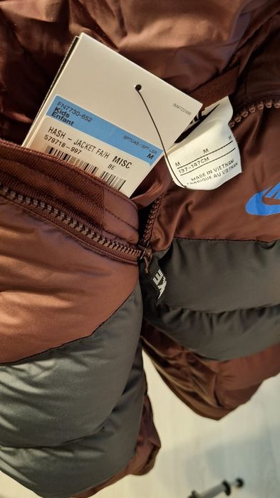 Куртка зіма детяча Nike FN7730 652, розмір М  рост 137-147