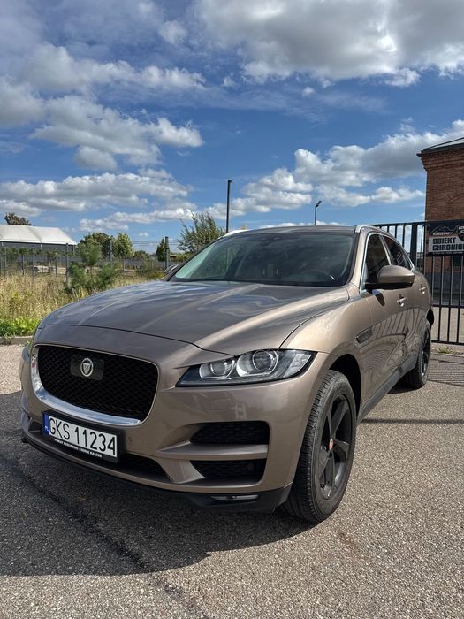 Jaguar F-Pace