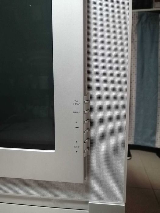 Televisão + móvel + sistema de som 5.1