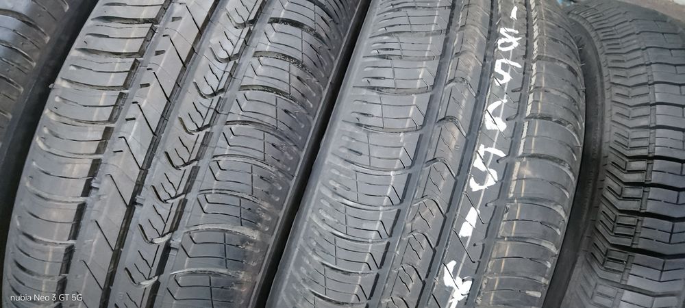 Pneus 185/65/14 semi novos